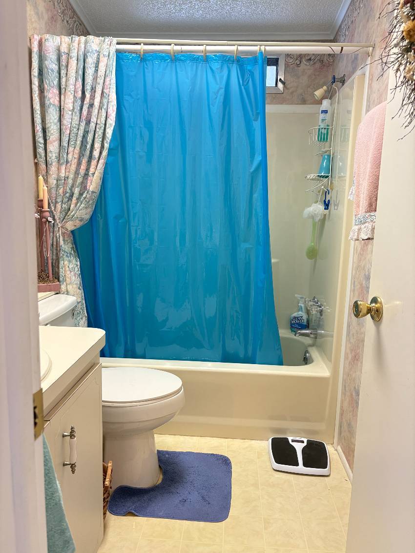 1265 N Indies Circle a Venice, FL Mobile or Manufactured Home for Sale